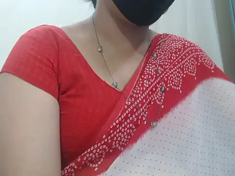 Lovely Siri 23 online show from 3, 5, 2026