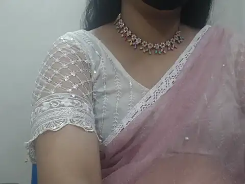 Lovely Siri 23 online show from 14, 5, 2026