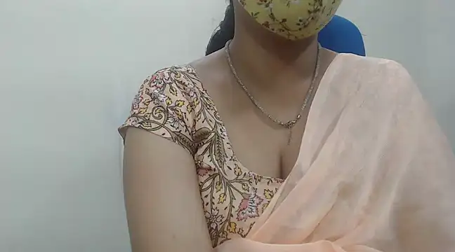 Snapshot of Lovely_Siri_23 chatting on 20, 2, 2025 Lovely Siri 23 online show from 20, 2, 2025