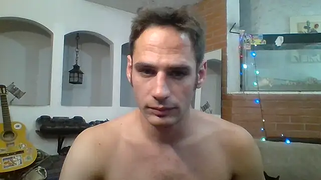 Snapshot of Stevenson988 chatting on 17, 3, 2025 Stevenson988 online show from 17, 3, 2025