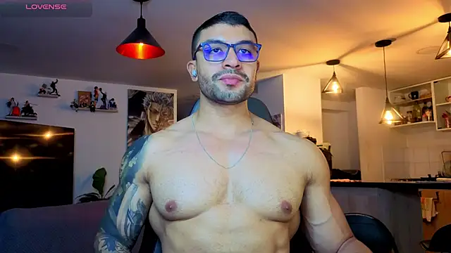 Snapshot of Michael_Diamond chatting on 26, 5, 2026 Michael Diamond online show from 26, 5, 2026