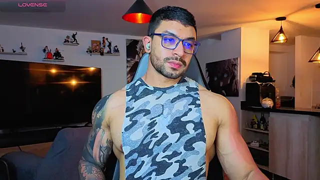 Michael Diamond online show from 6, 4, 2026