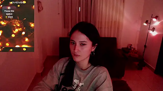 Snapshot of AlissonnFoxx chatting on 20, 9, 2025 AlissonnFoxx online show from 20, 9, 2025