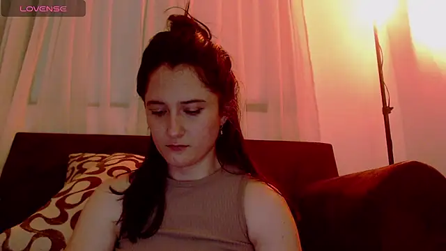 Snapshot of AlissonnFoxx chatting on 8, 2, 2025 AlissonnFoxx online show from 8, 2, 2025