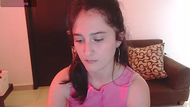 Snapshot of AlissonnFoxx chatting on 2, 2, 2025 AlissonnFoxx online show from 2, 2, 2025