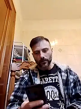 Snapshot of coppiasenzacensura chatting on 23, 10, 2025 coppiasenzacensura online show from 23, 10, 2025