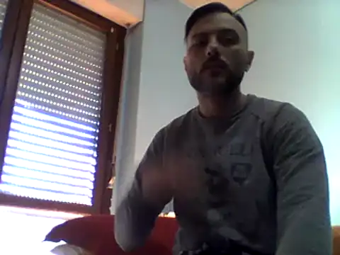 Snapshot of coppiasenzacensura chatting on 18, 3, 2025 coppiasenzacensura online show from 18, 3, 2025