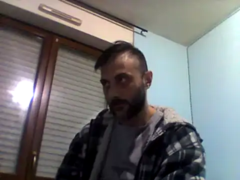 Snapshot of coppiasenzacensura chatting on 6, 1, 2025 coppiasenzacensura online show from 6, 1, 2025