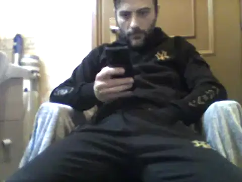 Snapshot of coppiasenzacensura chatting on 28, 2, 2025 coppiasenzacensura online show from 28, 2, 2025