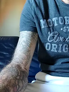 PIercingBoy38 online show from 24, 9, 2025