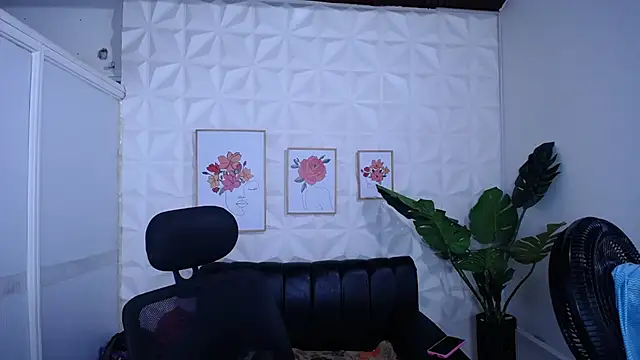 Valentinaa mature online show from 26, 11, 2025