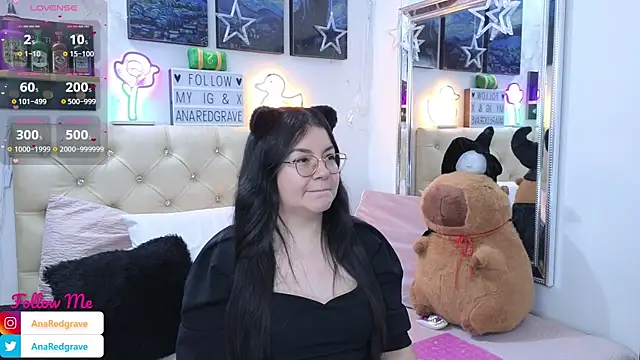 AnnaRedgrave online show from 5, 12, 2025