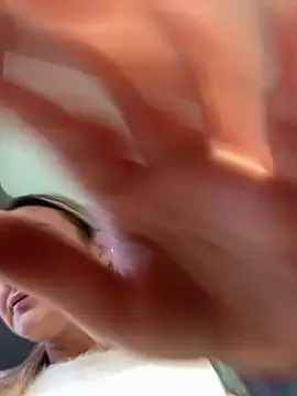 Bella-Tight online show from 19, 2, 2026