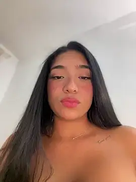 Bellafr online show from 9, 11, 2025