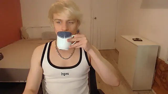 Oliver sweet  online show from 13, 2, 2026