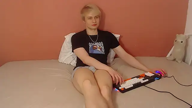 Oliver sweet  online show from 12, 4, 2026