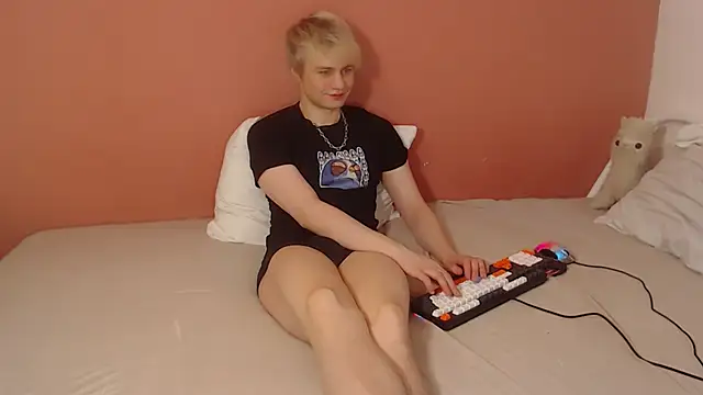 Oliver sweet  online show from 19, 4, 2026