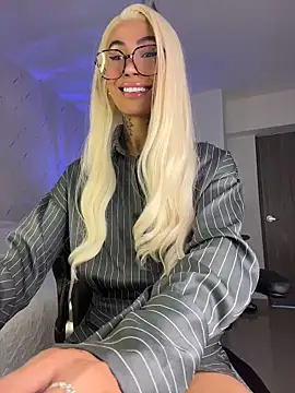 Miss sagitario online show from 6, 6, 2026