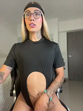 Miss sagitario online show from 7, 4, 2026