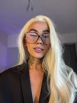 Miss sagitario online show from 22, 4, 2026