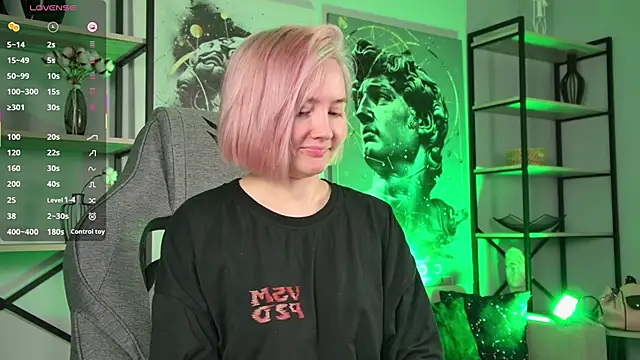 ReiYosimoto online show from 7, 11, 2025