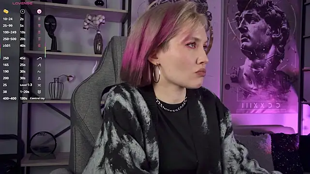 ReiYosimoto online show from 23, 4, 2026