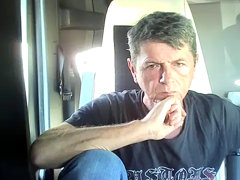 Snapshot of czarek888 chatting on 2, 10, 2025 czarek888 online show from 2, 10, 2025