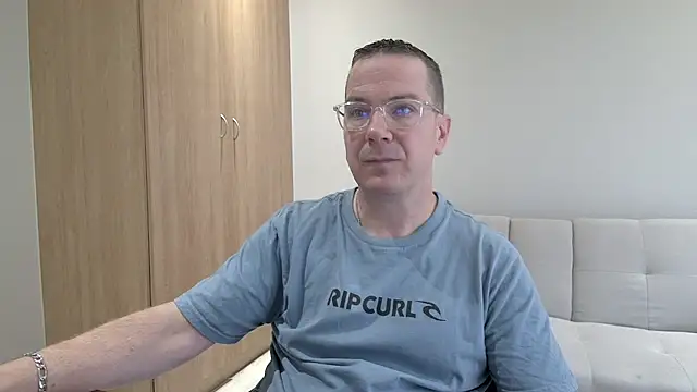 BrettJ81 online show from 20, 2, 2026