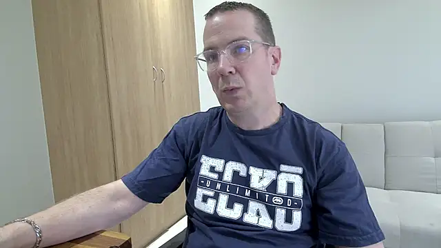 BrettJ81 online show from 24, 3, 2026