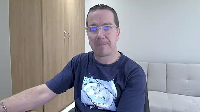 BrettJ81 online show from 20, 4, 2026