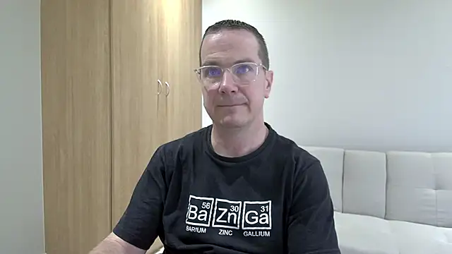 Snapshot of BrettJ81 chatting on 31, 5, 2026 BrettJ81 online show from 31, 5, 2026