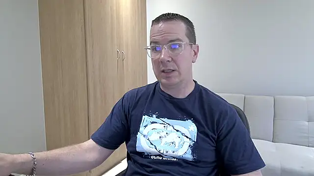 BrettJ81 online show from 1, 2, 2026