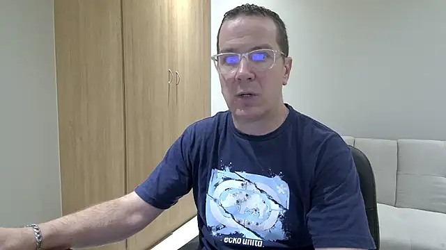 BrettJ81 online show from 14, 4, 2026