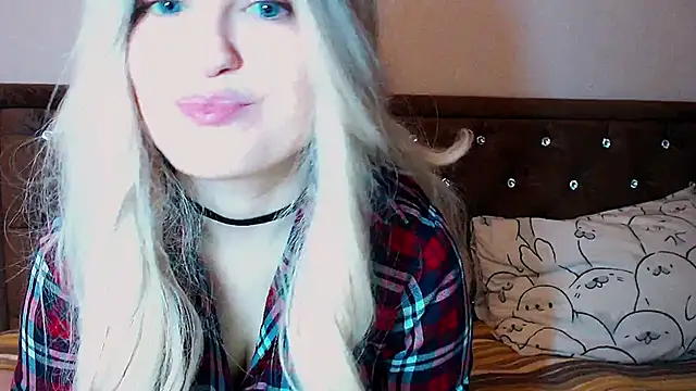 Snapshot of Sara4uu chatting on 30, 11, 2025 Sara4uu online show from 30, 11, 2025