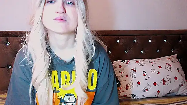 Snapshot of Sara4uu chatting on 12, 9, 2025 Sara4uu online show from 12, 9, 2025