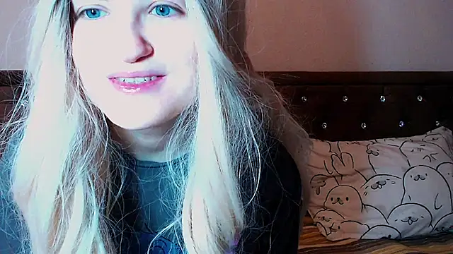 Snapshot of Sara4uu chatting on 28, 11, 2025 Sara4uu online show from 28, 11, 2025