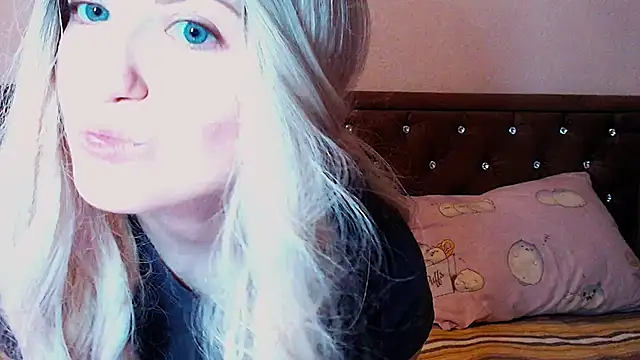 Snapshot of Sara4uu chatting on 20, 9, 2025 Sara4uu online show from 20, 9, 2025