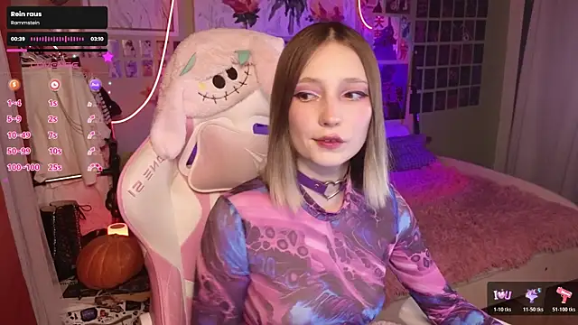 Evie Ro online show from 24, 10, 2025