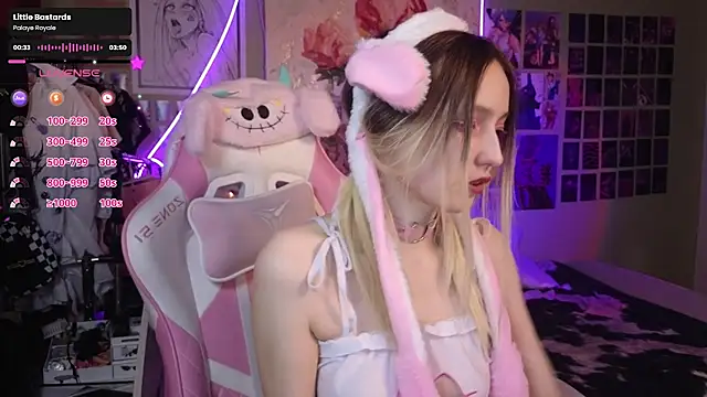 Evie Ro online show from 19, 3, 2025