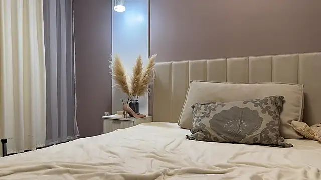 mommy nadin online show from 27, 10, 2025