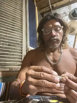 Snapshot of kvr27 chatting on 16, 7, 2026 kvr27 online show from 16, 7, 2026