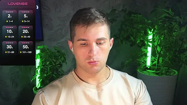 Sweeet  boy online show from 19, 2, 2025