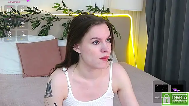 Snapshot of AmaliaBell chatting on 26, 10, 2025 AmaliaBell online show from 26, 10, 2025