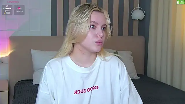 Snapshot of AmaliaBell chatting on 21, 7, 2026 AmaliaBell online show from 21, 7, 2026
