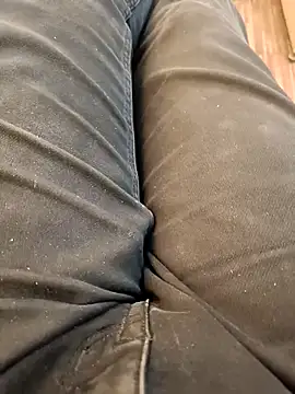 u wan me online show from 10, 11, 2025