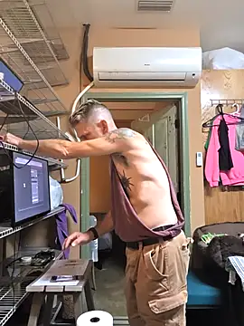 leahcimnikral online show from 19, 9, 2025