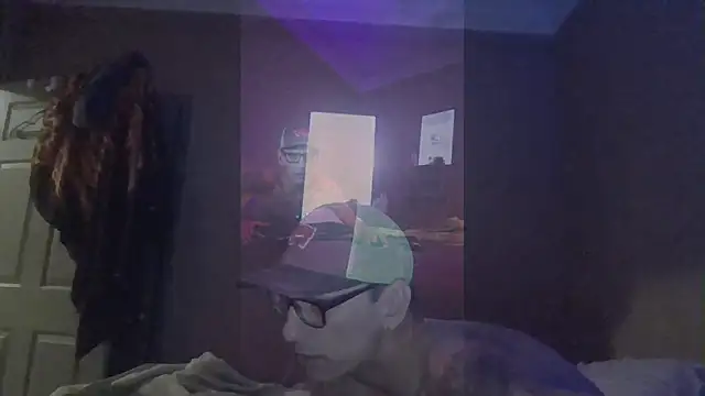 leahcimnikral online show from 19, 12, 2025