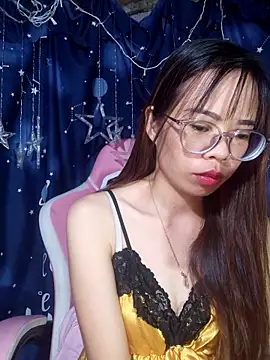   Mai-love19   online show from 10, 11, 2025