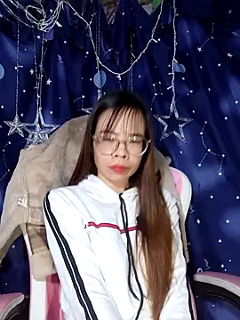   Mai-love19   online show from 1, 12, 2025