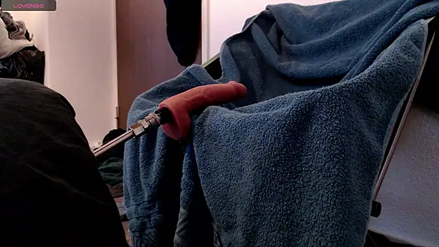 -sluttyass- online show from 18, 7, 2026